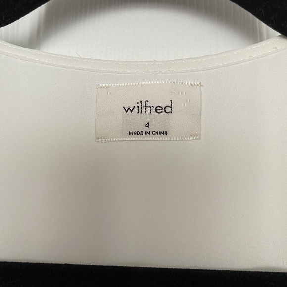 Aritzia Wilfrid Button-Front Blouse (71152) - Picture 2 of 7